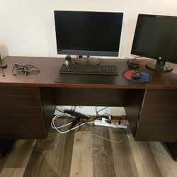 Computer Desk  W/2 Drawer Filing Cabinet 