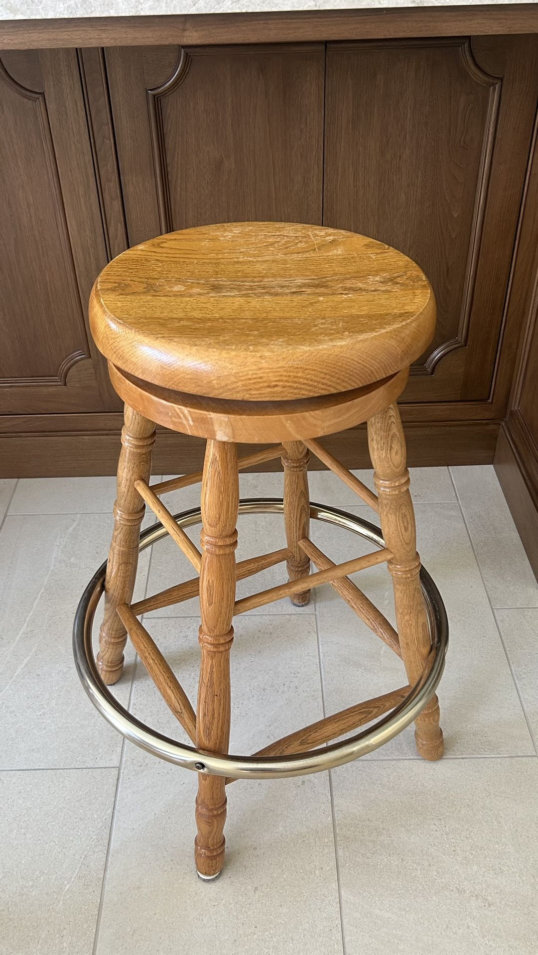 Swivel Counter/Bar Stool
