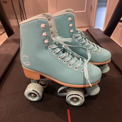Aquamarine Quad Skates