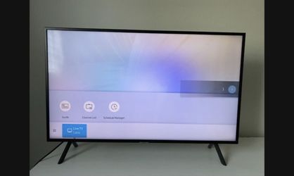 Samsung 40’ 4K SmartTV with gaming function too! Selling it for cheap! You can’t find this model anymore