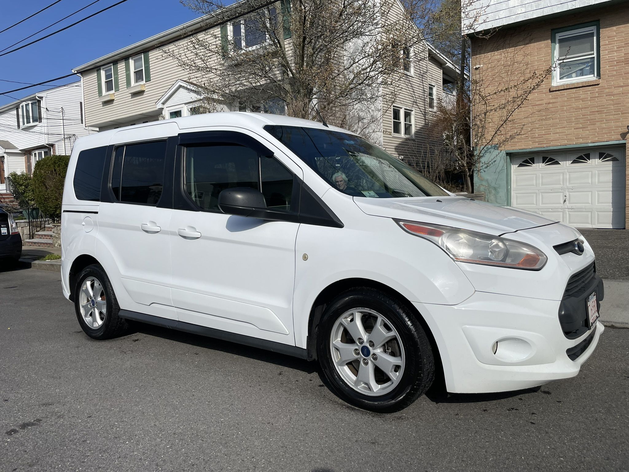 2014 Ford Transit Connect XLT – $10,000