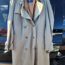 Burberry Womens Jacket 