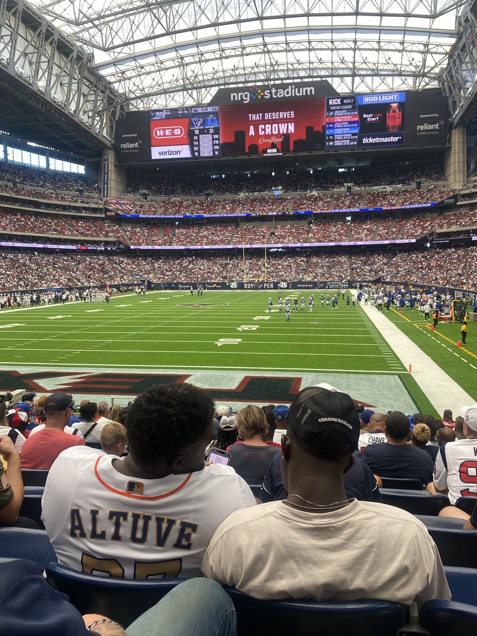 October 1 Vs Steelers. 2 lower level tickets in section 135 Row p seats 9-10 and blue lot parking. $475