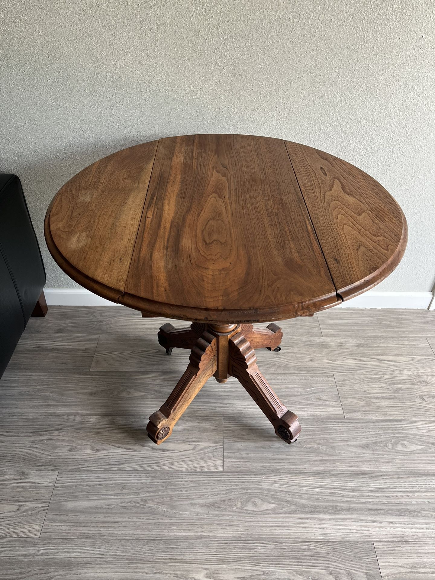 Antique Furniture ( Round Table ) 