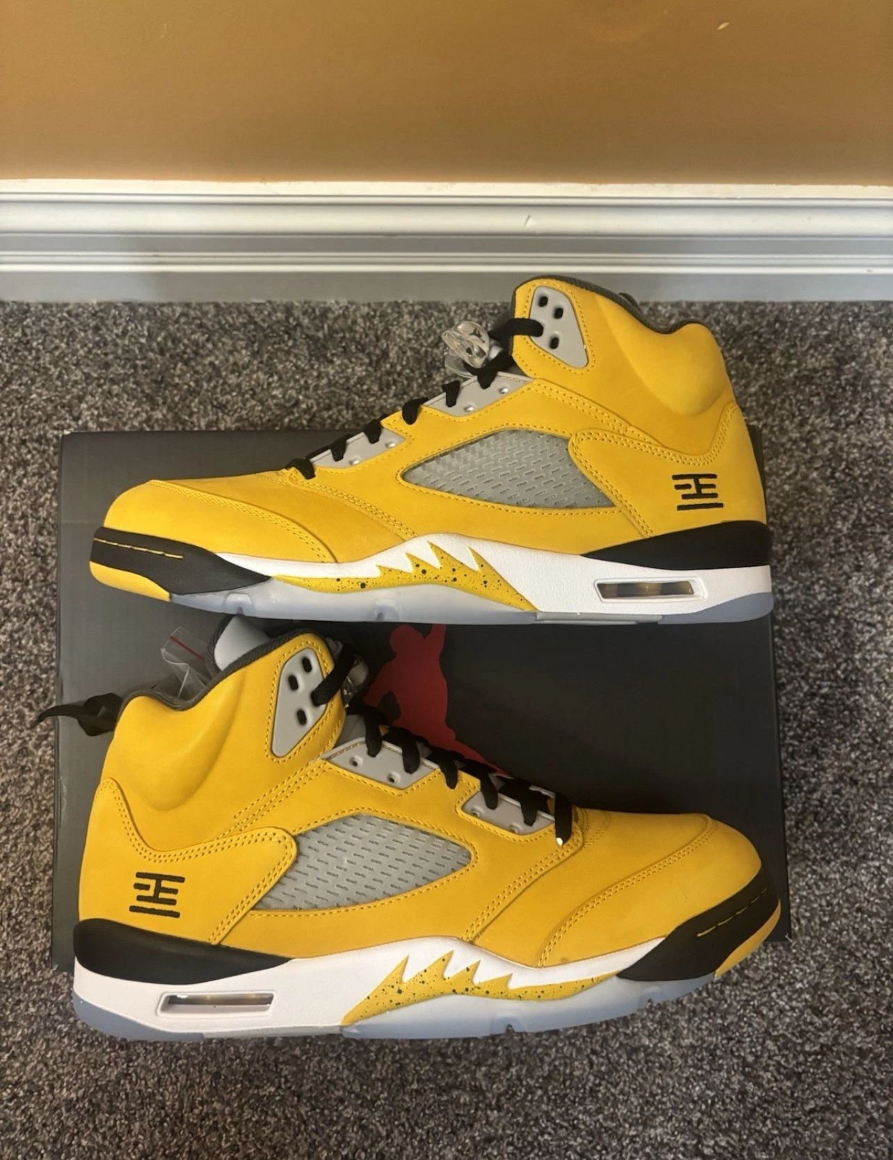 Jordan 5 Tokyo T23 (2025)