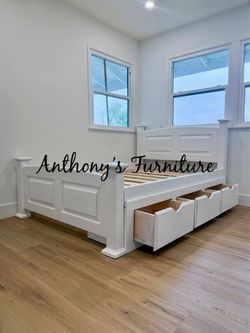 Full bed and drawers - no mattress