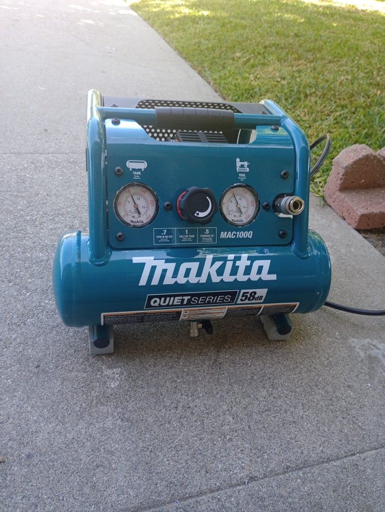 Makita (Quiet Series) Air Compressor