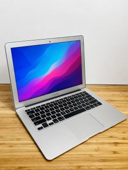 MacBook Air 13” 💻 Apple i5 ⚡ 8GB RAM 🚀 256GB SSD 💾 Office/Logic/Final Cut 🎵🎬 1-Year Warranty ✅Microsoft Word & Excel✅ $200💳