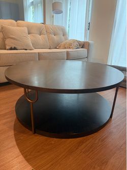 Modern Round Coffee Table - Dark wood
