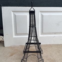 Eiffel Tower Decor