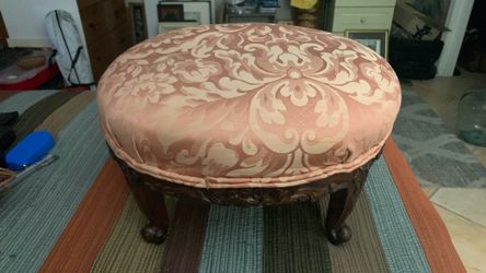 French Provincial Footstool