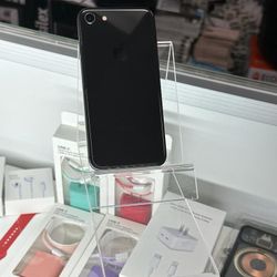 Apple iPhone 8 Unlocked Smartphone