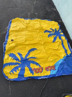 Large INTEX Palm Tree Splash Pad – Backyard Water Spray Mat – Built-in Drink Holders