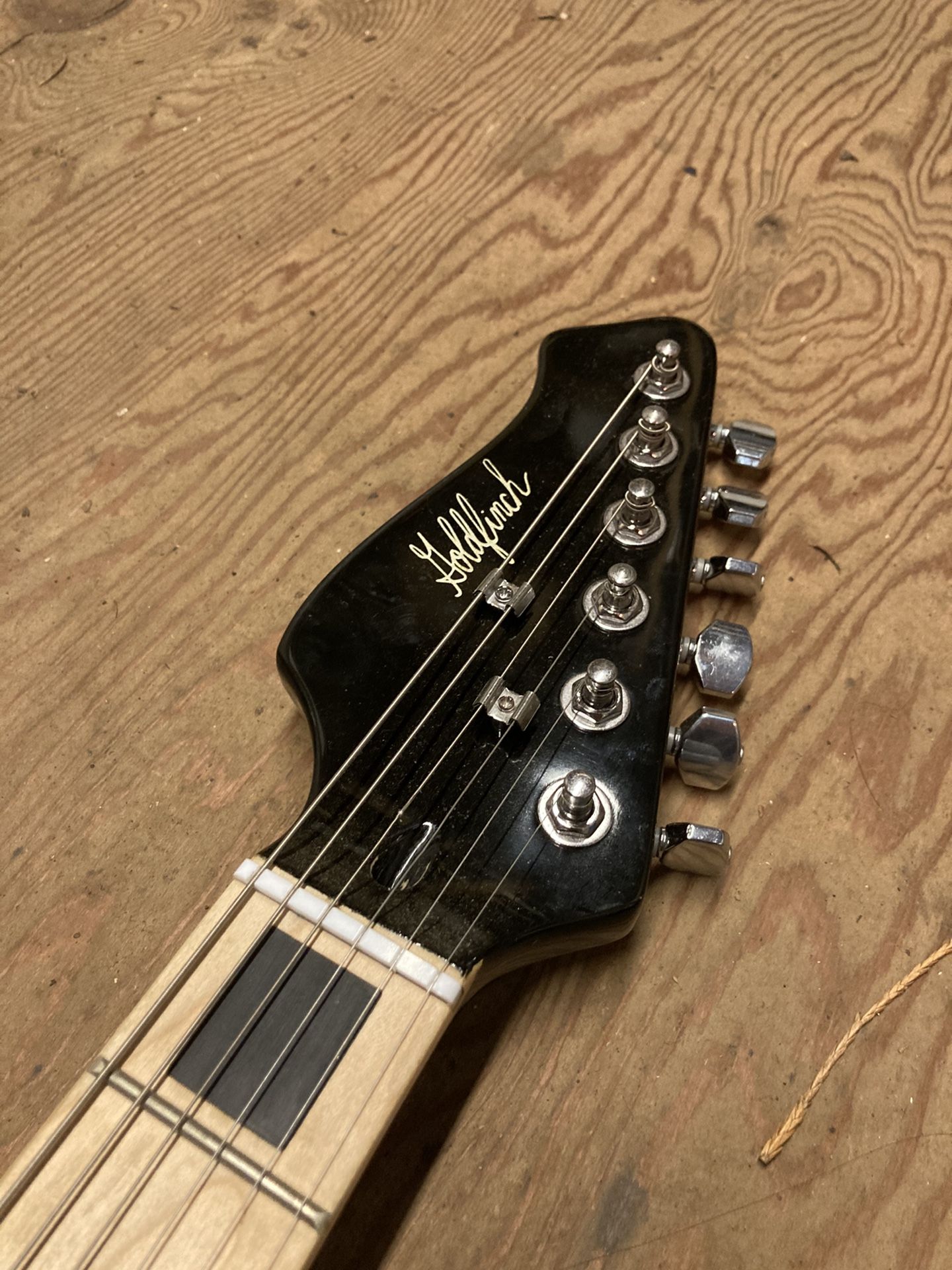 Rare goldfinch short scale electric guitar for Sale in Tumwater, WA