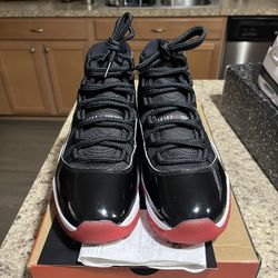 Jordan 11s 