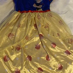 Snow White Dress/ Custome 