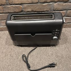 WestBend QuikServe 2-Slice Toaster with Extra Wide Slots 