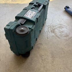 Makita 35lbs jack hammer box only 