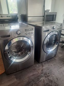 LG washer and dryer excellent working condition