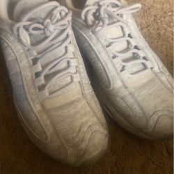 Nike Tailwind 4