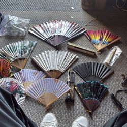 Vintage authentic Japanese fans 15 total 10$ each