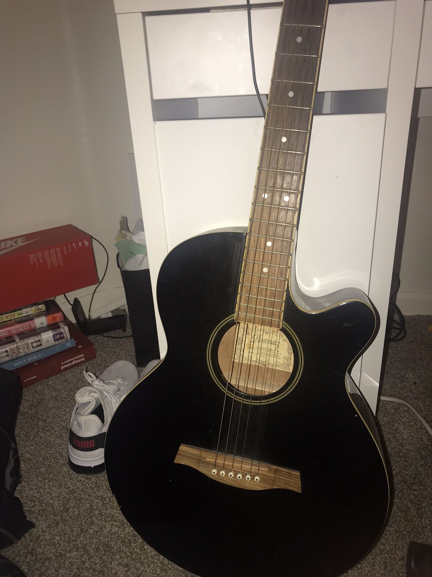 Guitar Acoustic