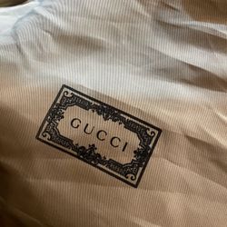 Authentic Gucci Bumblebee 🐝 Purse 👜 