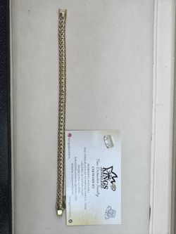 Gold Ladies Cuban Bracelet (Smaller)