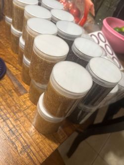 Natural exfoliating sugar scrubs