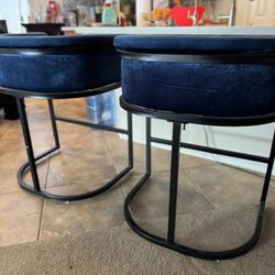 Bar Stools 