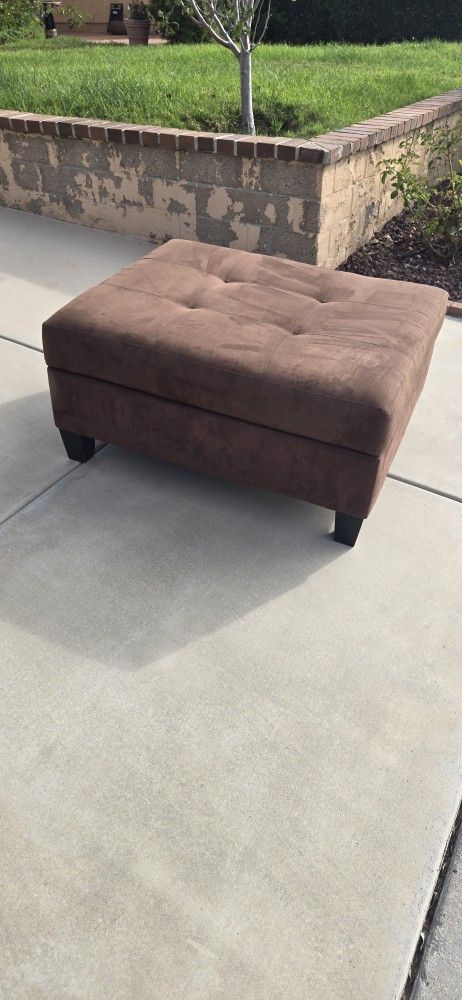 Brown Ottoman With Storage