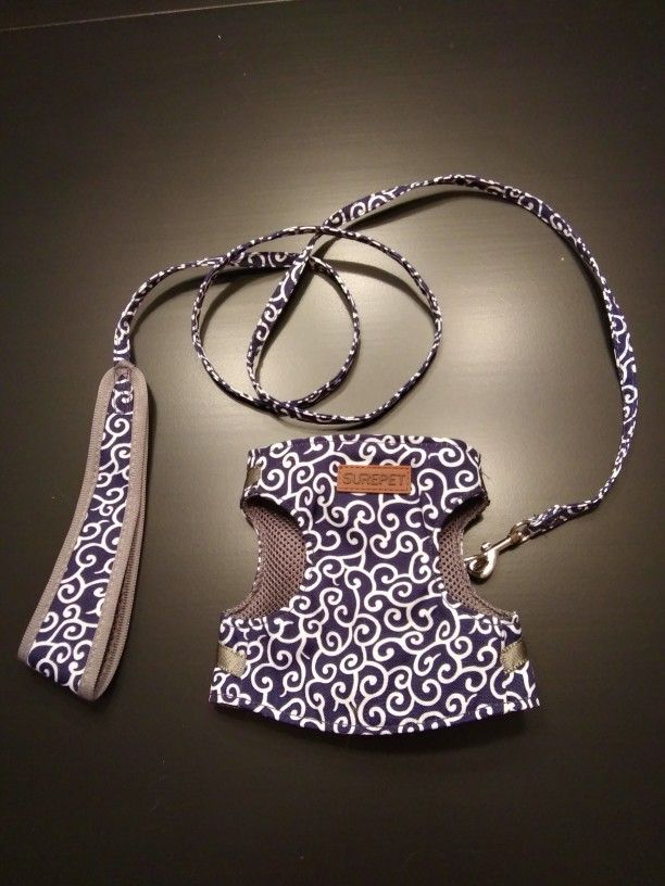 Surepet Harness and Leash Set