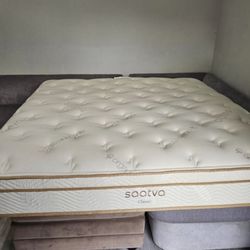 $580 OBO Saatva Classic Mattress – Luxury Firm (14.5”) – King