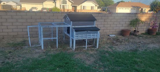 Chicken coop