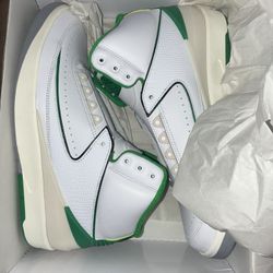 Nike Air Jordan 2 Retro "Lucky Green"