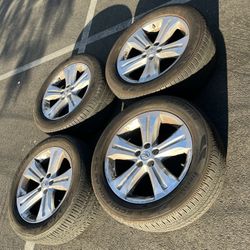 4 —— 245/45r19 5x4.5 5x114.3 Stock Toyota Highlander Sienna RAV4 Wheels Rims Good 80% Treads Tires