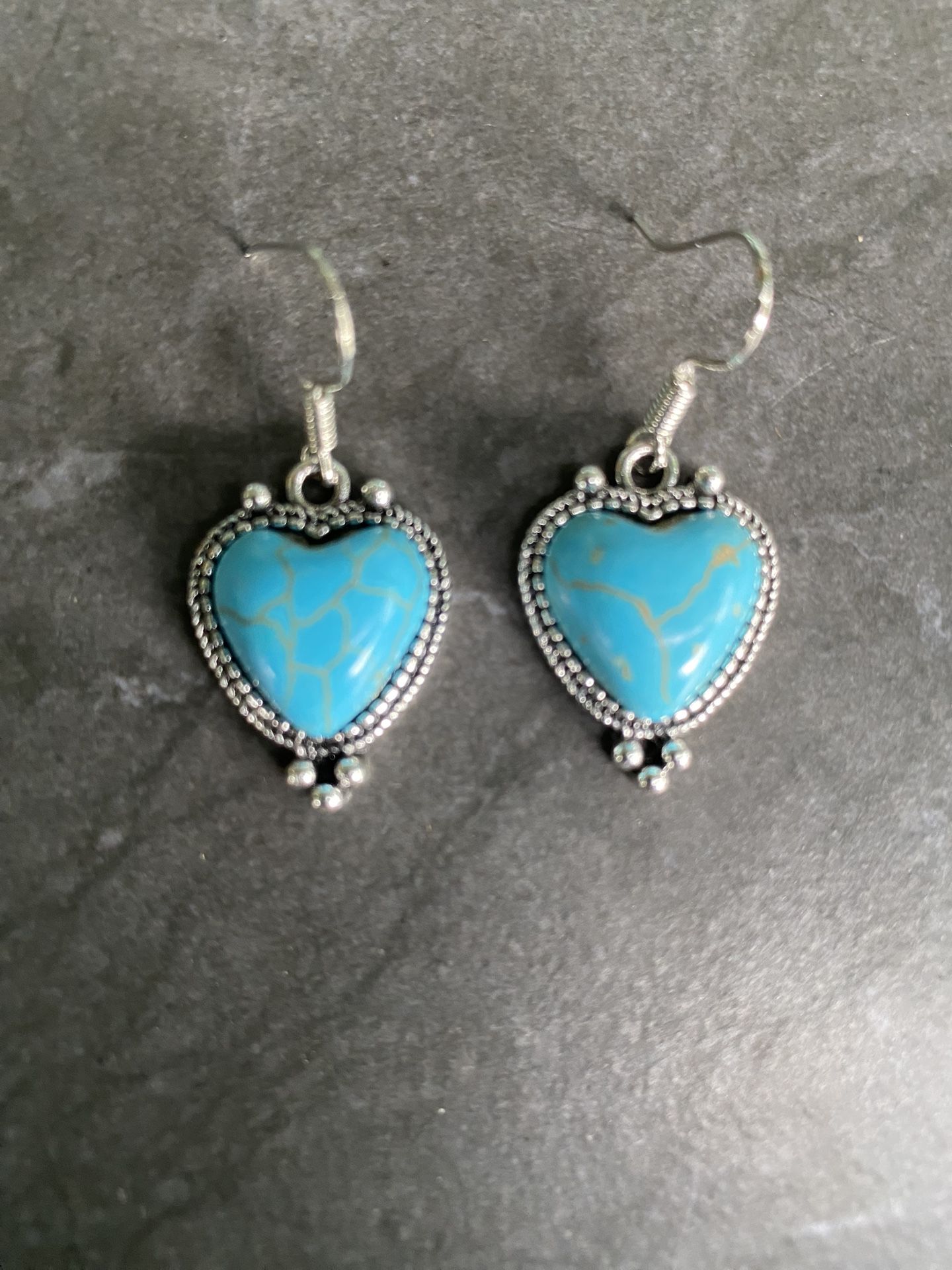 Vintage Turquoise Heart Earrings 