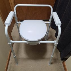 Portable Commode 