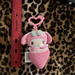 Hello kitty and friends keychain