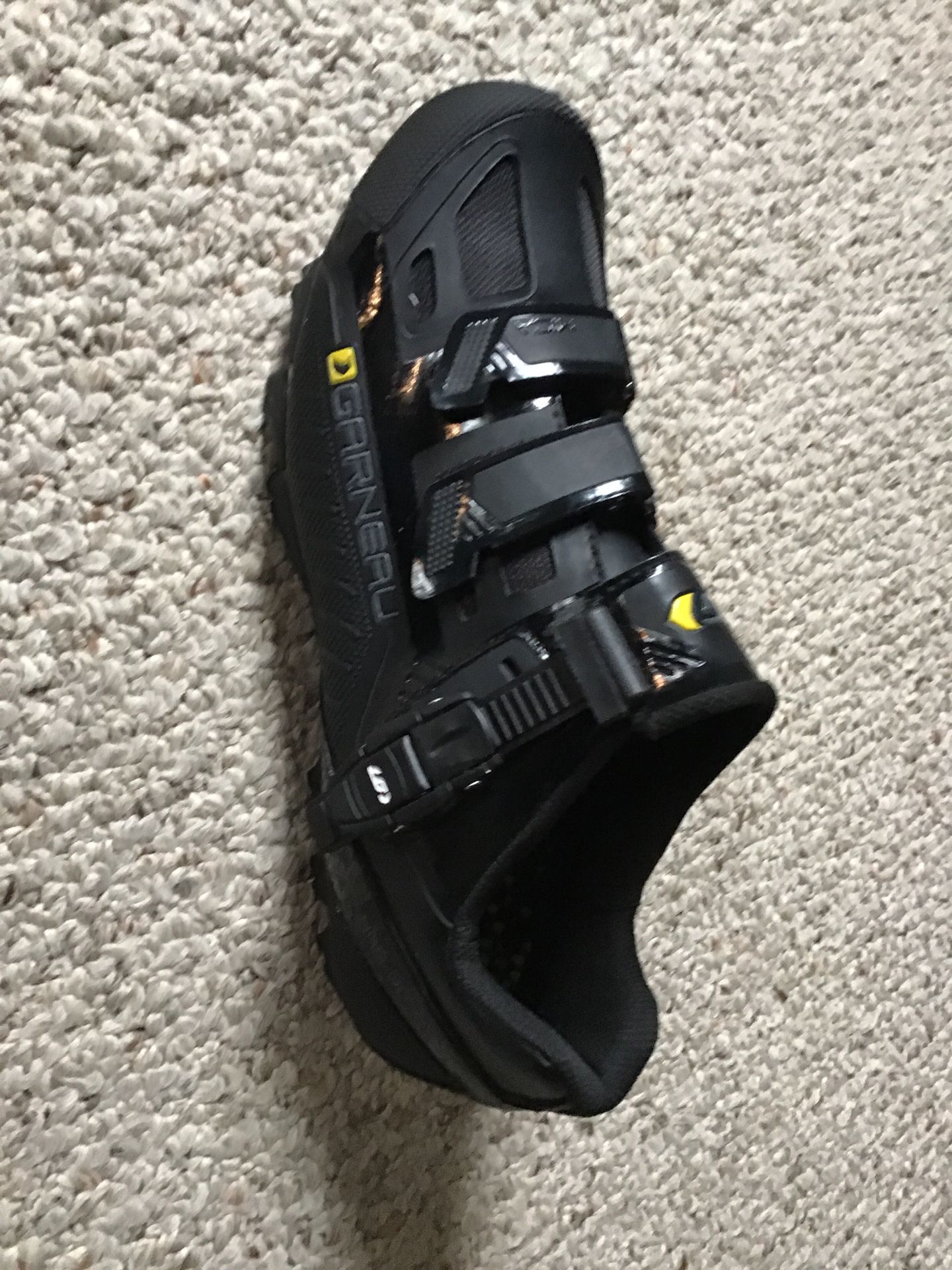Garneau Cycling Shoes size 10 USA/ 41 EU