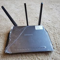 NETGEAR

NETGEAR - Nighthawk R7000 AC1900 WiFi Router - Black

