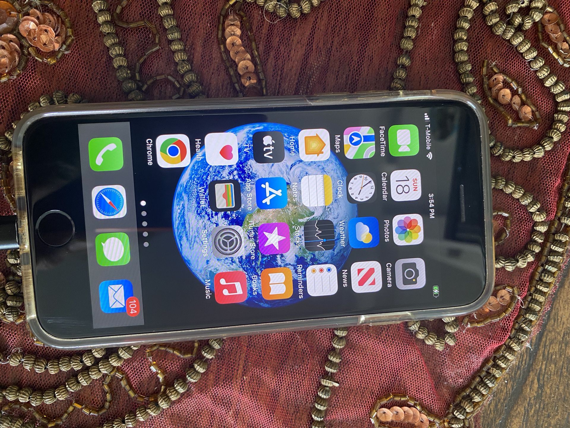iPhone 8 64 MB
