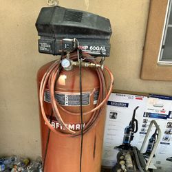 CRAFSTMAN AIR COMPRESSOR 60 GAL