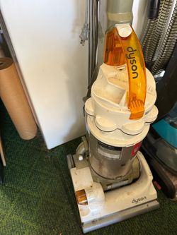 Dyson DC14 Telescope Reach Full Kit Vacuum – Works
