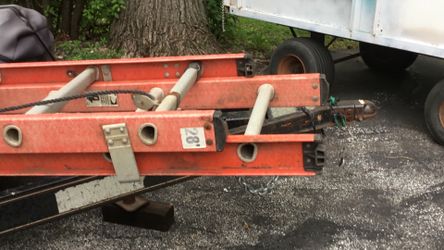 28 foot Louisville ladder $150