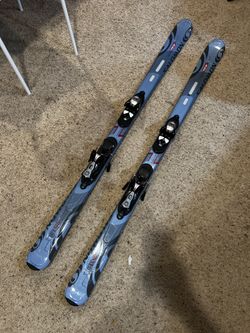 Salomon Skis 160cm