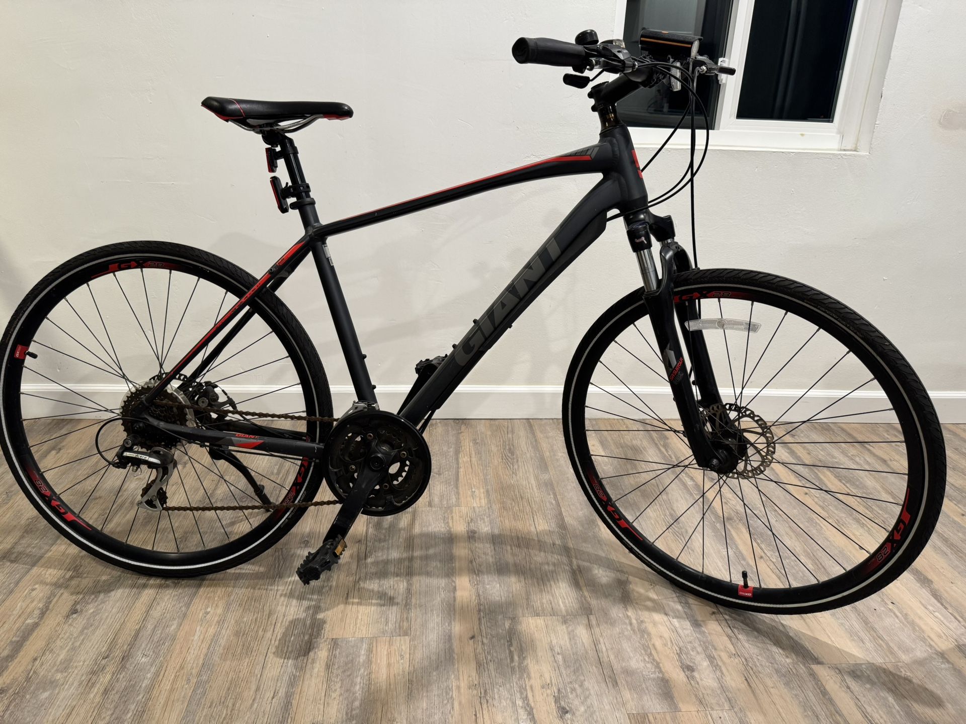 Giant Roam Hybrid Bike Size L