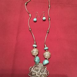 Turquoise and silver Necklace and Earring set