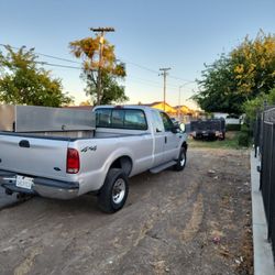 2004 Ford F-250 4x4 6.0 Powerstroke Diesel 