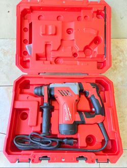 Milwaukee corded 1-1/8in SDS Plus Rotary Hammer